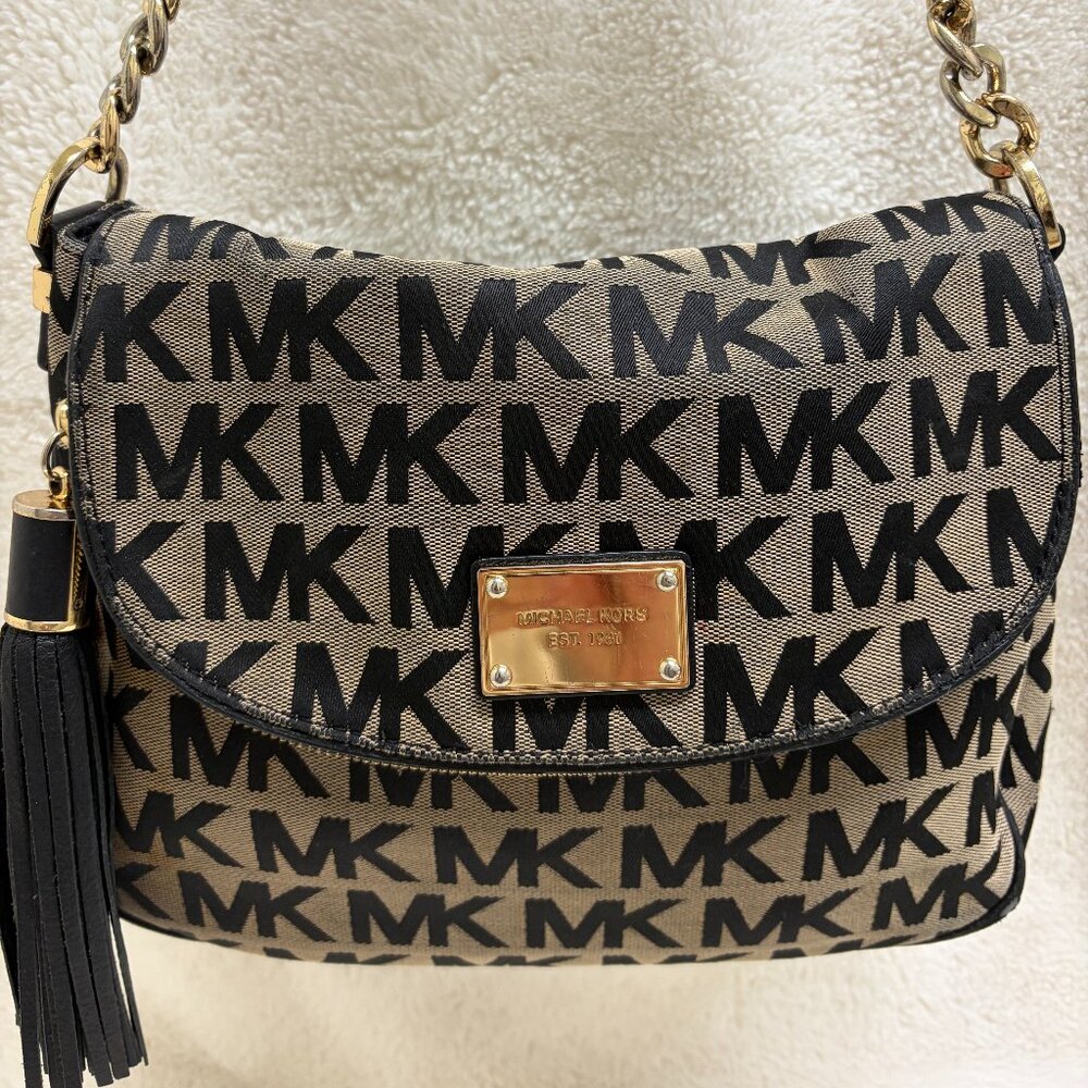Michael Kors Jet Set Convertible Shoulder Hobo Bag Black/Tan
